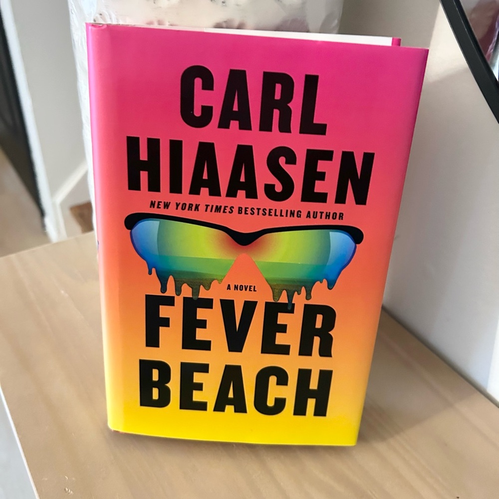 2025 Fever Beach by Carl Hiaasen Hardcover Novel Book